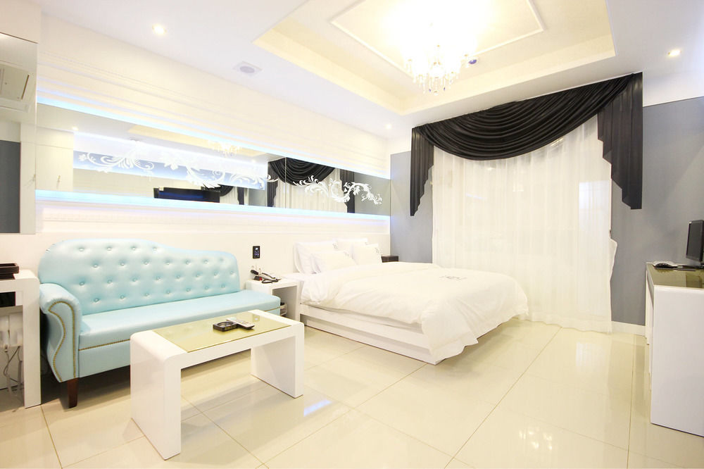 Dome Hotel Gwangju Metropolitan City Ngoại thất bức ảnh